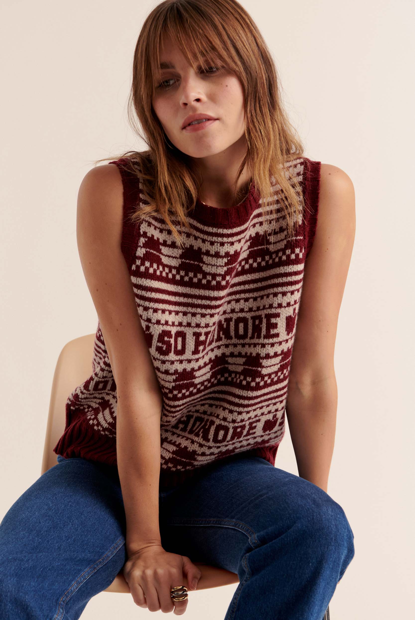 Burgundy and beige Kurt sweater