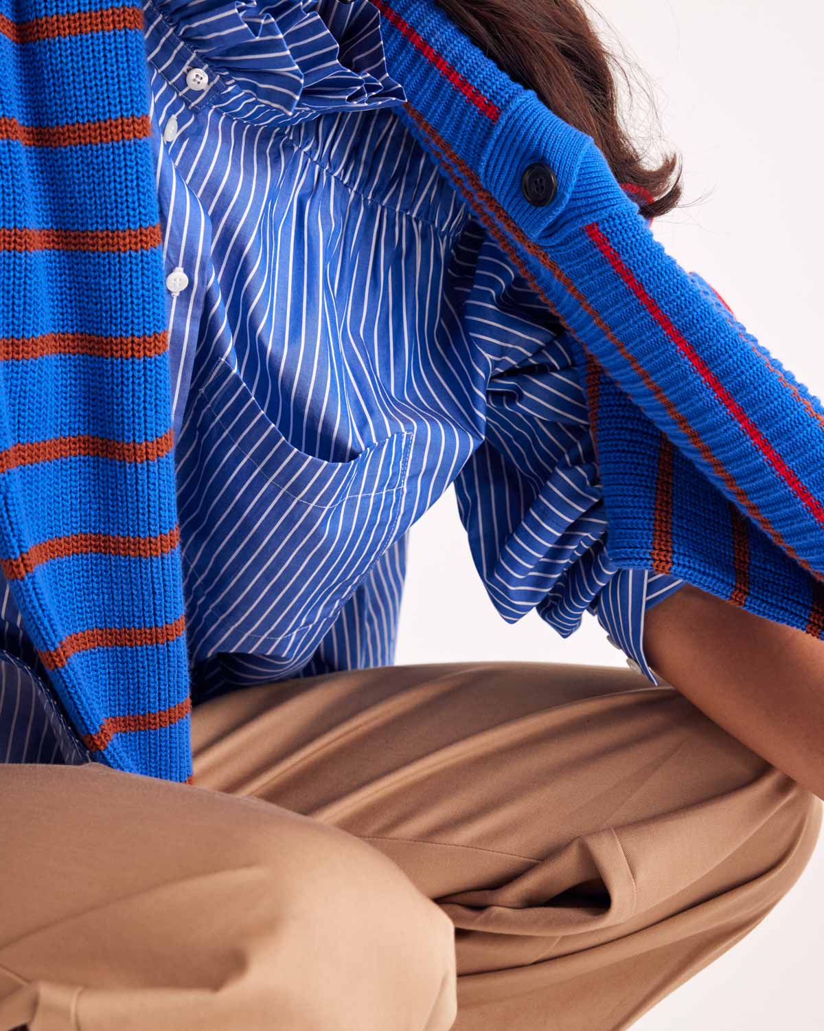 Gustave sweater with blue, cinnamon and red stripes