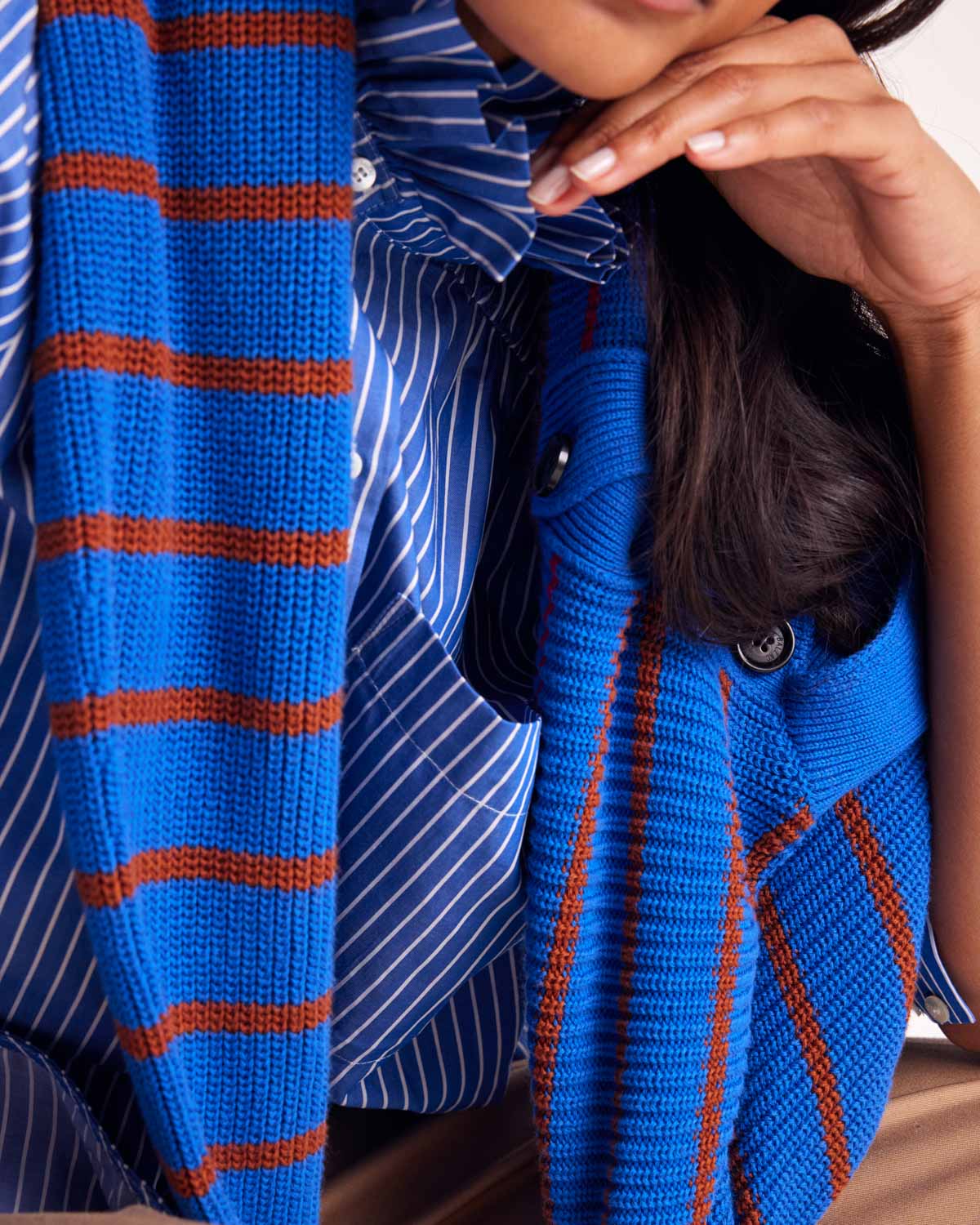 Gustave sweater with blue, cinnamon and red stripes