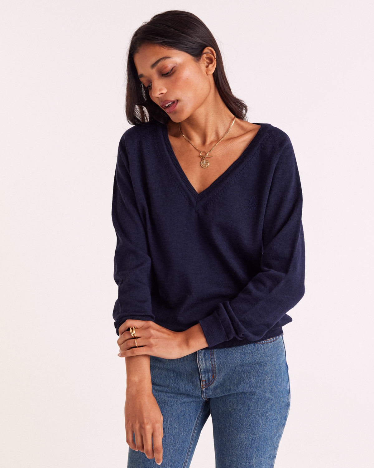 Victoria navy blue sweater