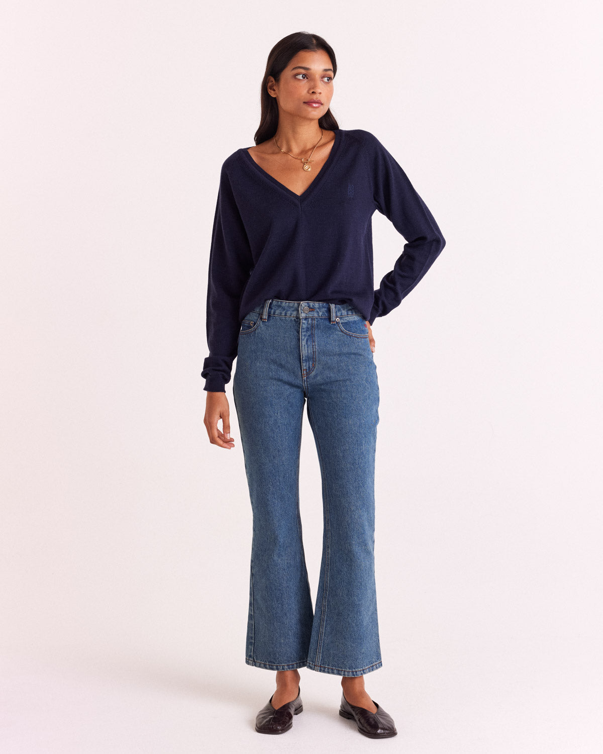 Victoria navy blue sweater