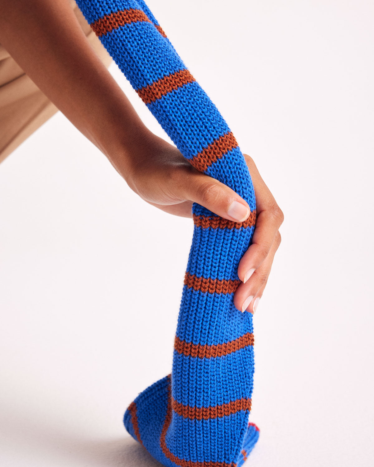 Gustave sweater with blue, cinnamon and red stripes