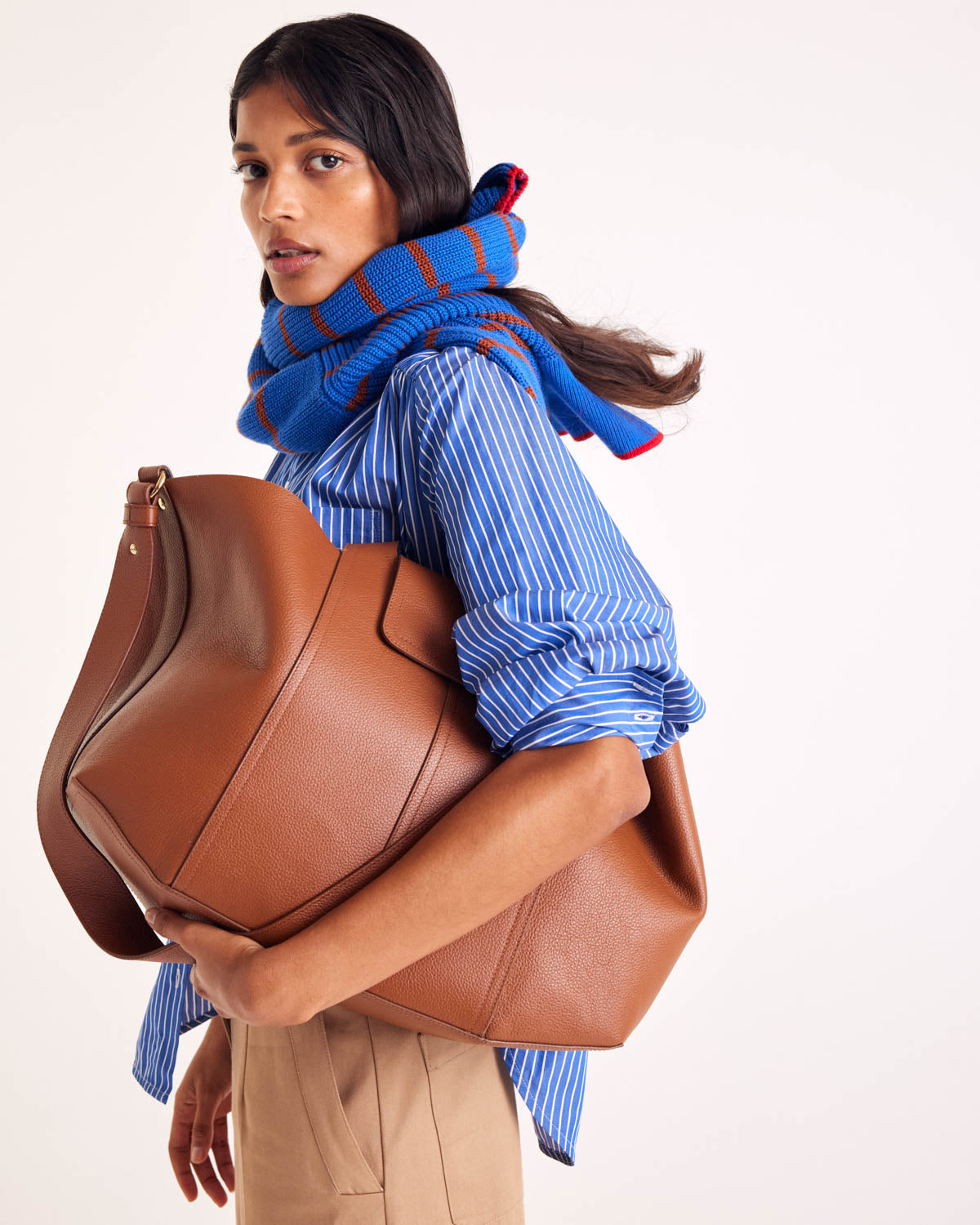 Gustave sweater with blue, cinnamon and red stripes
