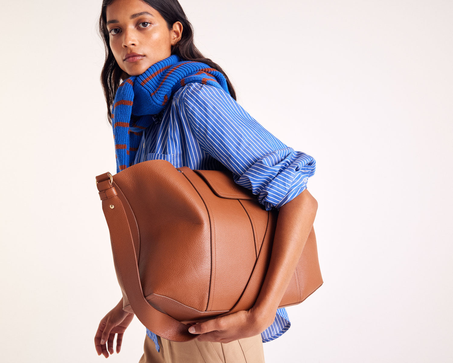 Gustave sweater with blue, cinnamon and red stripes