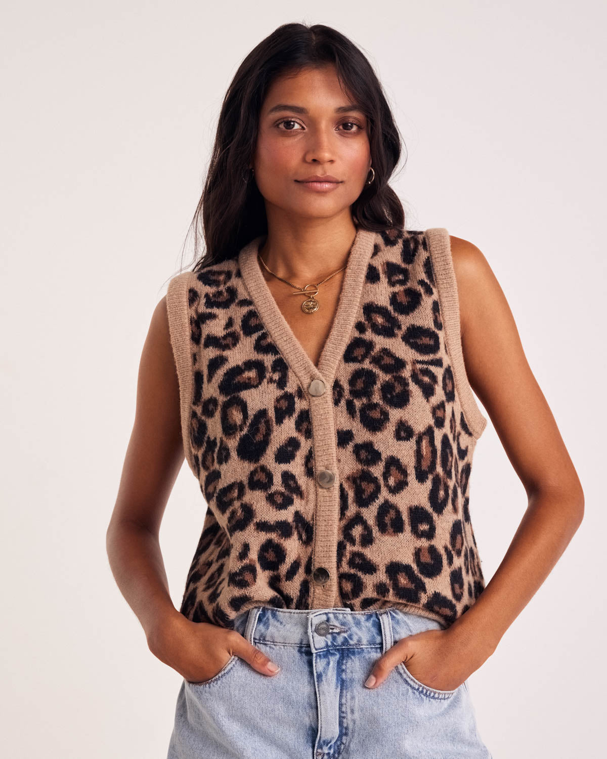 Constant leopard vest
