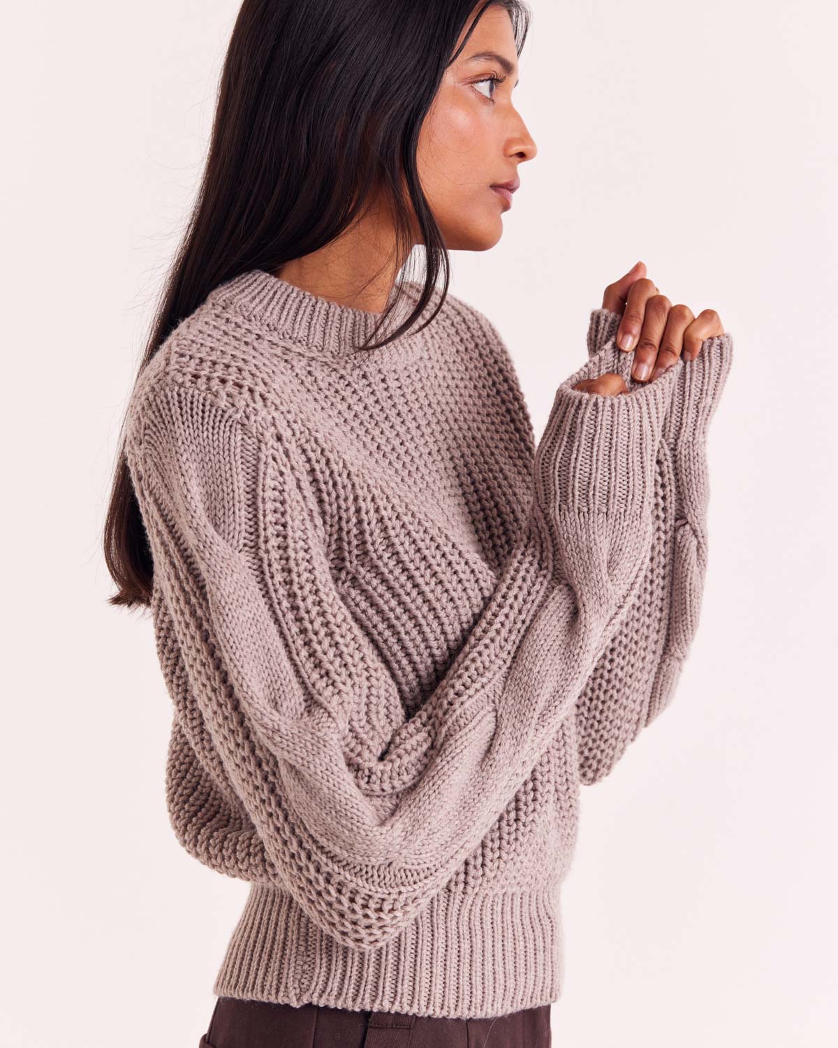 Andrew beige sweater