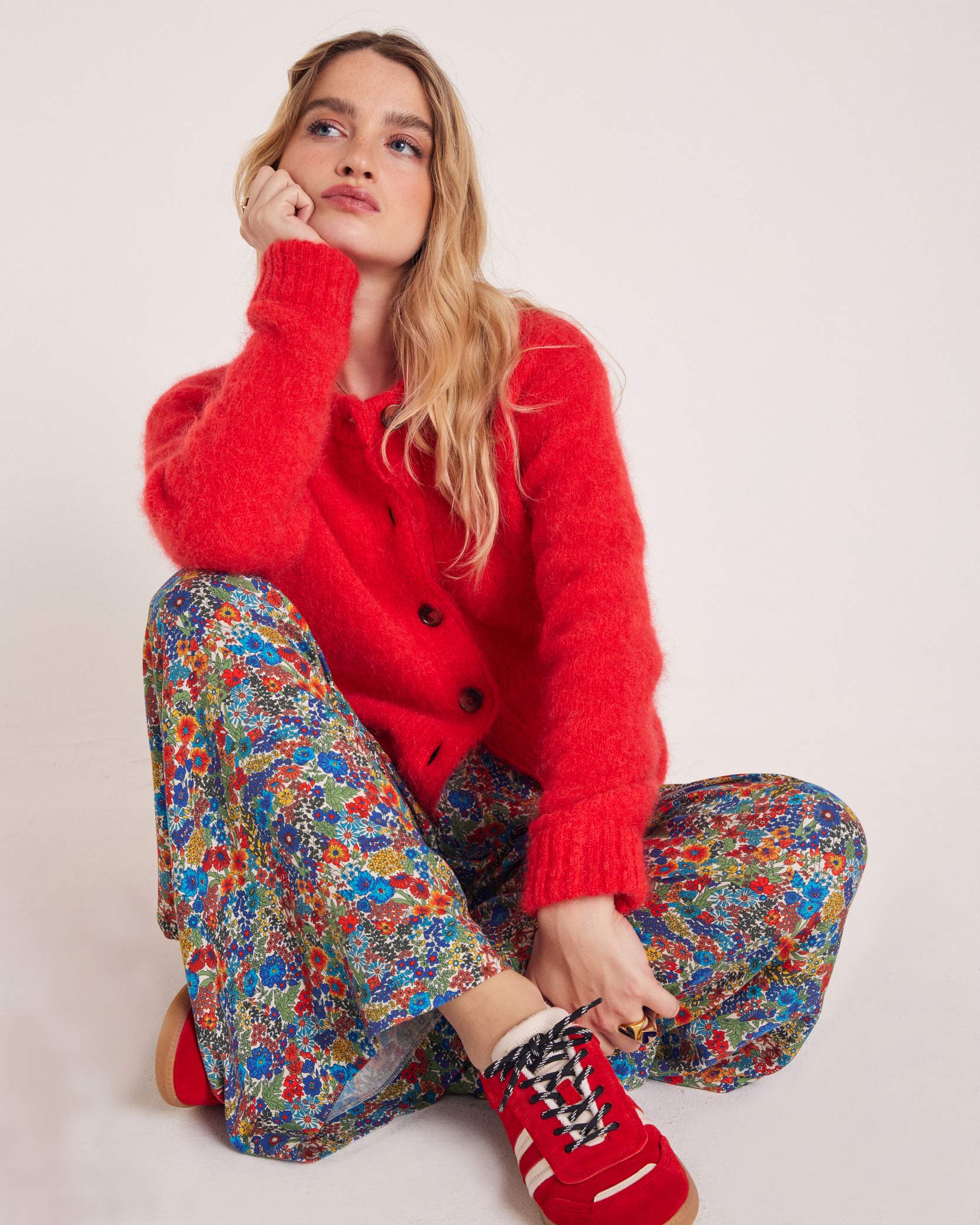 Rosanne red cardigan