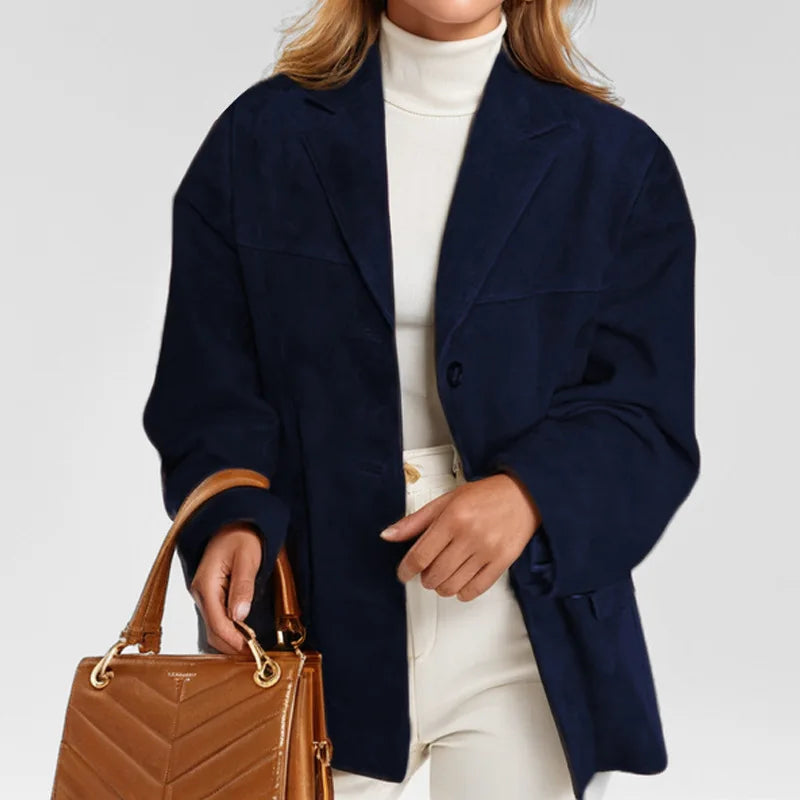 Céline – Veste courte élégante à col tailleur